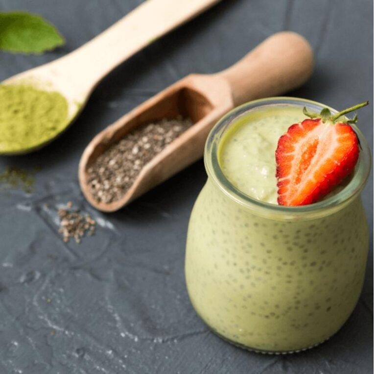 Pudding de graine de chia au matcha