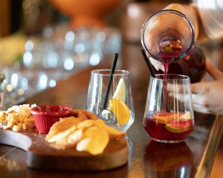 bar tapas sangria